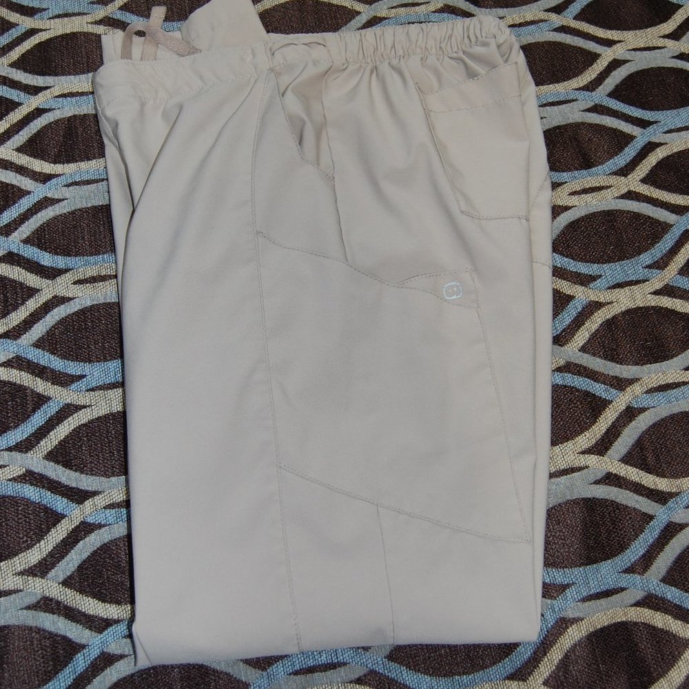 Wonder wink, tan, cargo scrub pants